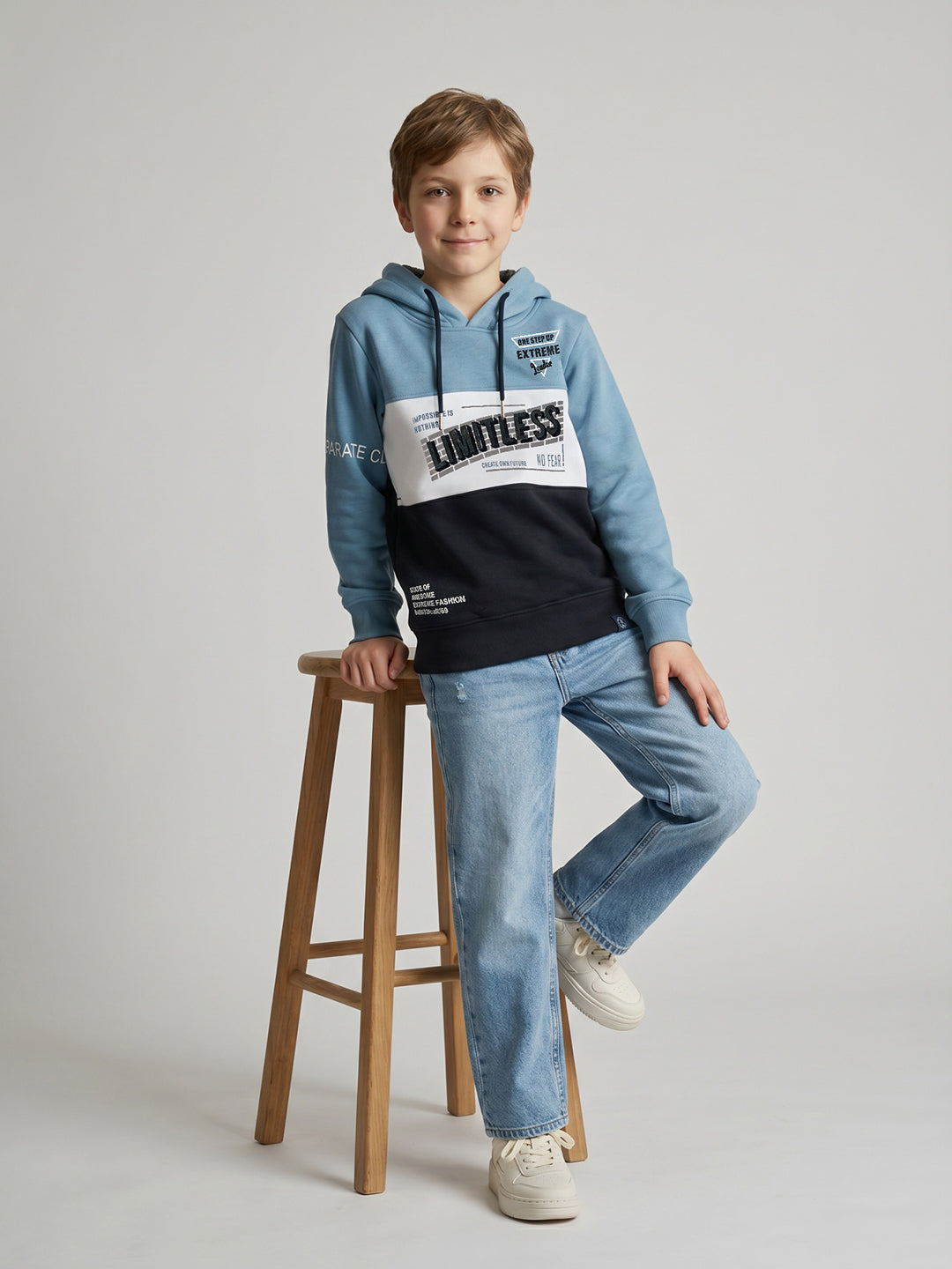 Boys Navy Blue Printed Hooded Full Sleeve Sweatshirt
