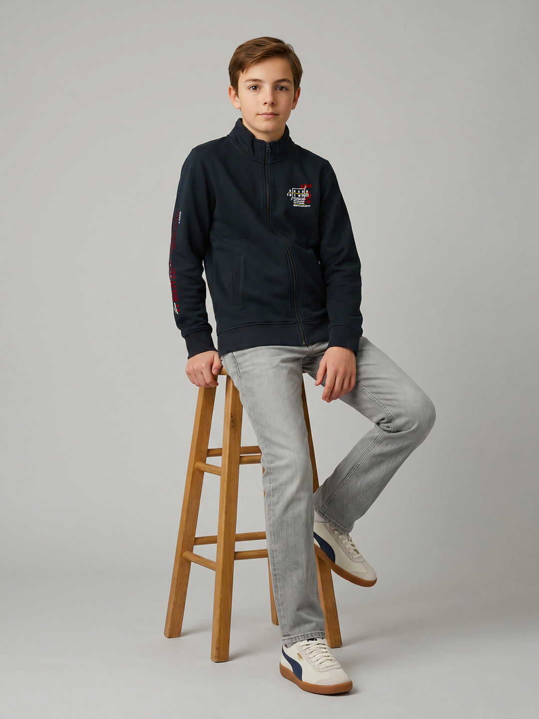 Boys Navy Blue Printed Stand Collar Full Sleeve Sweatshirt