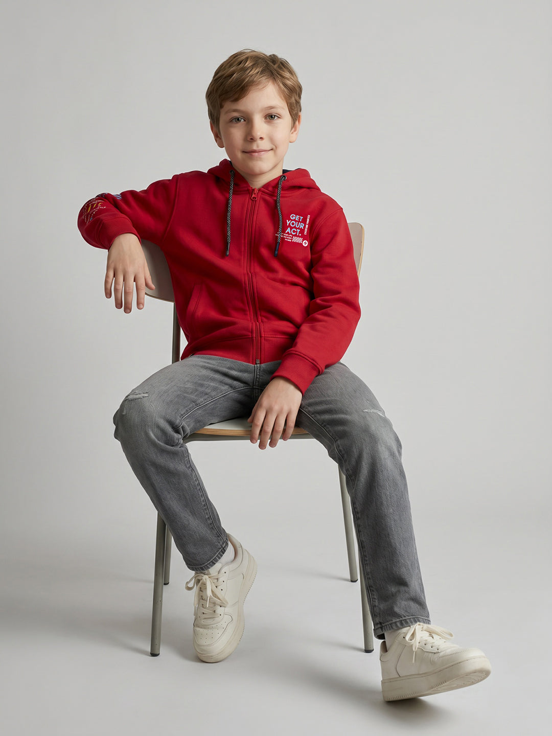 Boys Red Printed Hooded Full Sleeve Sweatshirt
