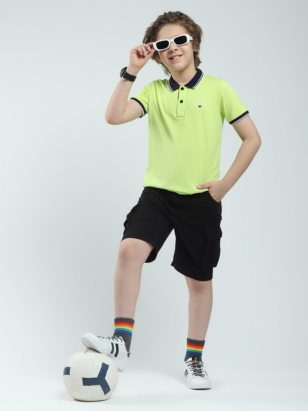 Boys Green Solid Collar Half Sleeve T-Shirt