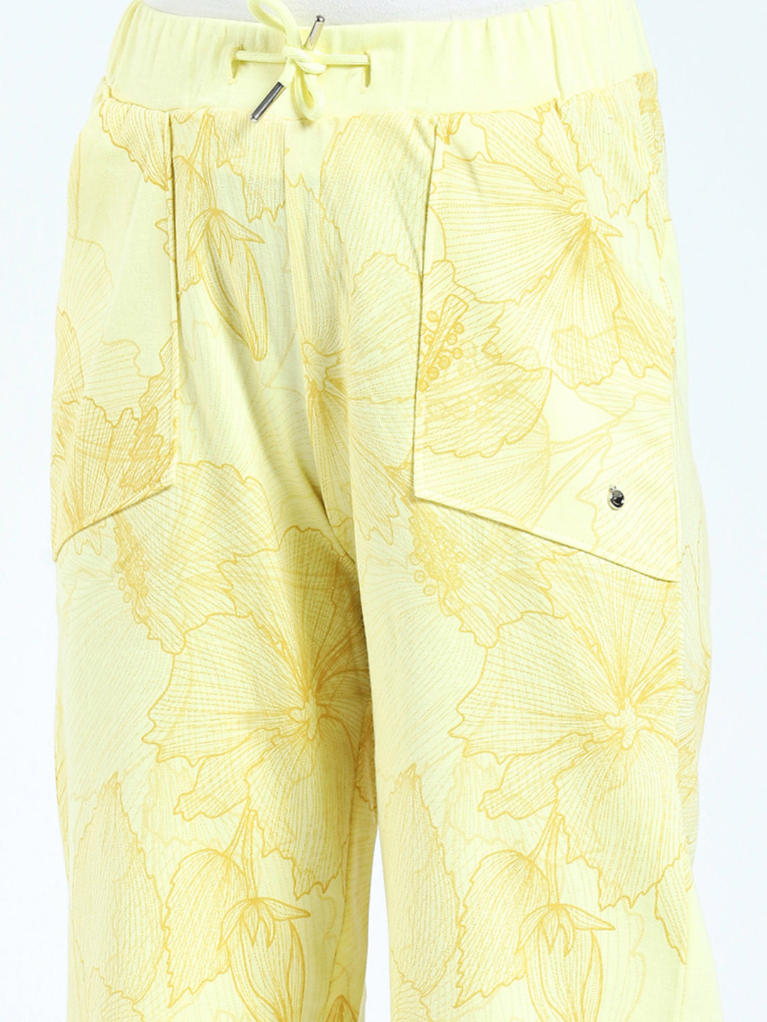 Girls Yellow Printed Regular Fit Capri