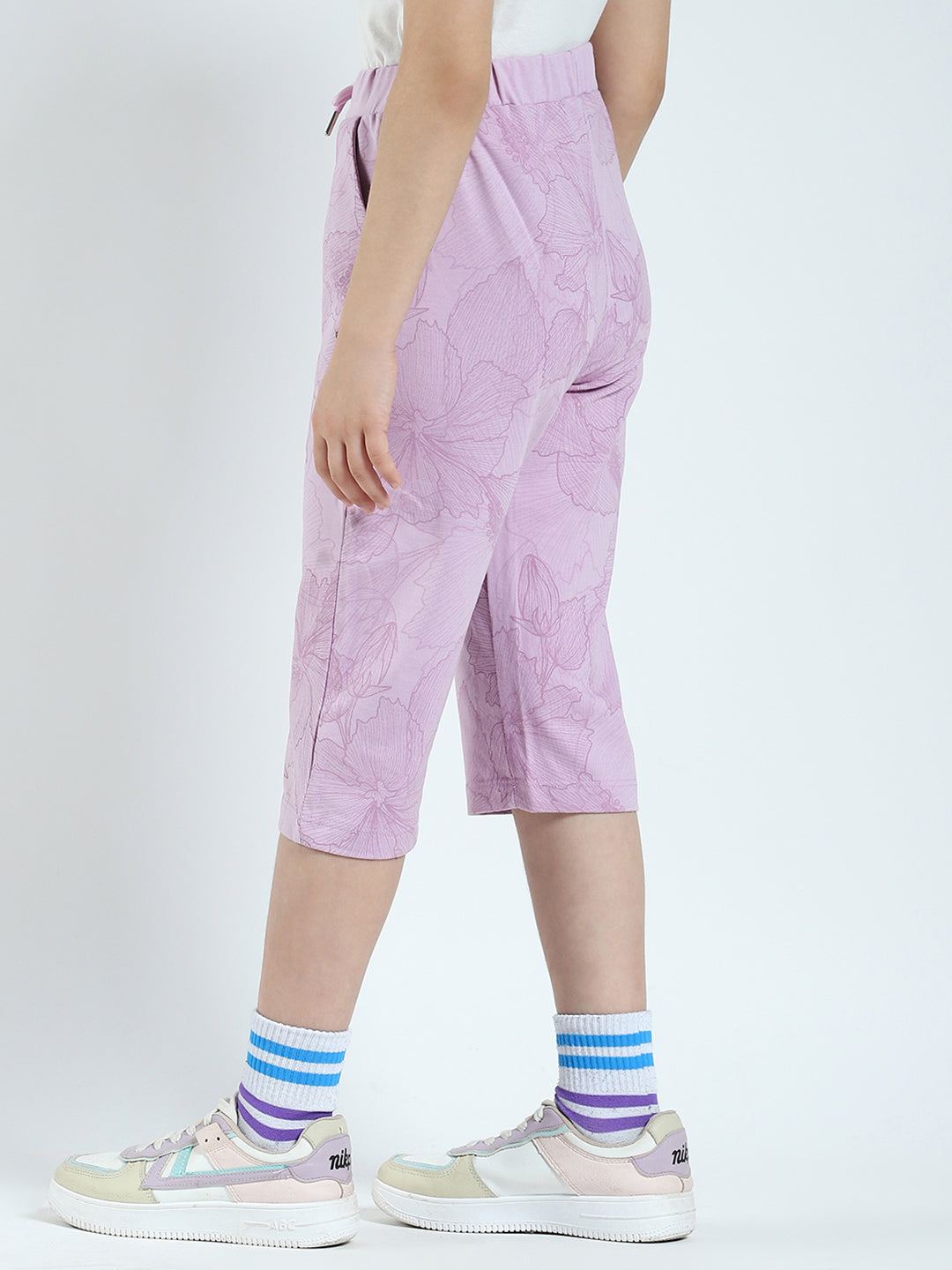 Girls Purple Printed Regular Fit Capri