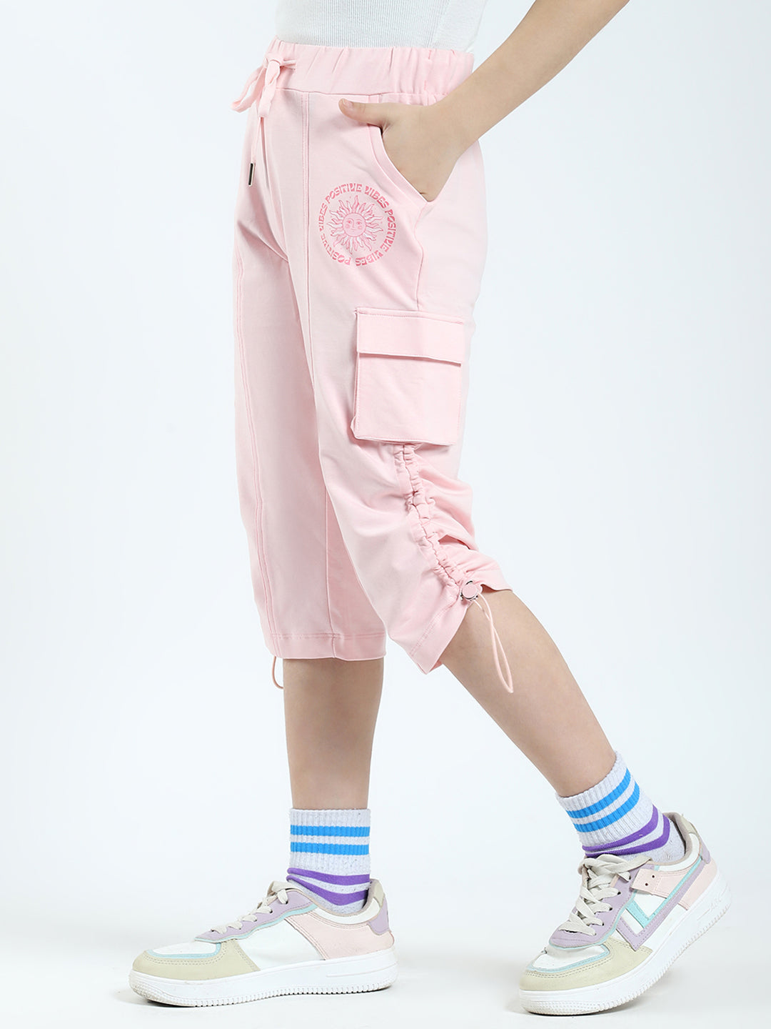 Girls Pink Solid Regular Fit Capri