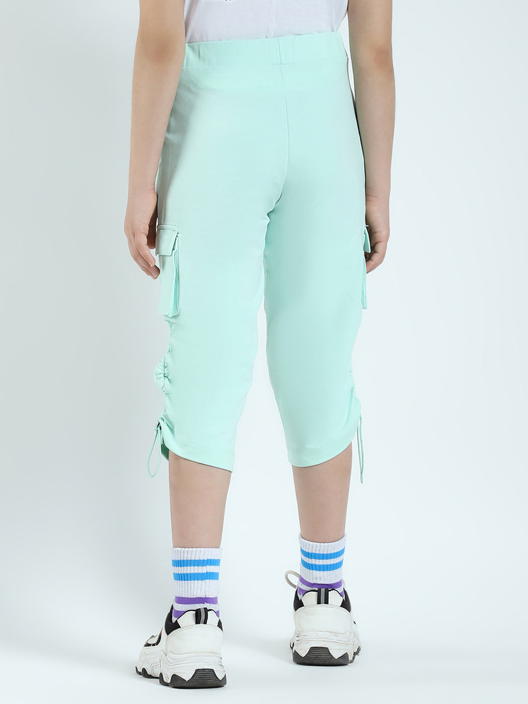 Girls Green Solid Regular Fit Capri