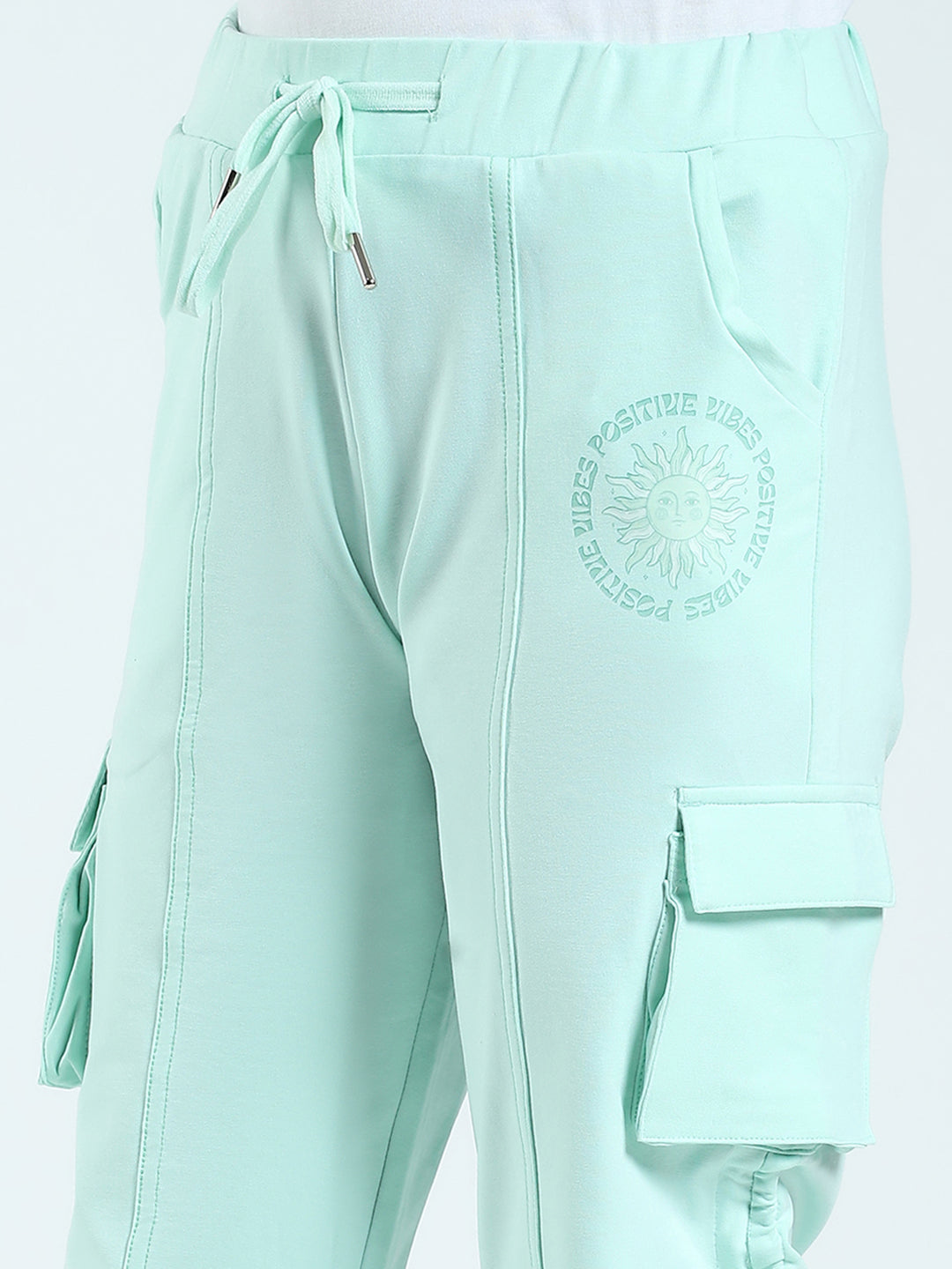 Girls Green Solid Regular Fit Capri