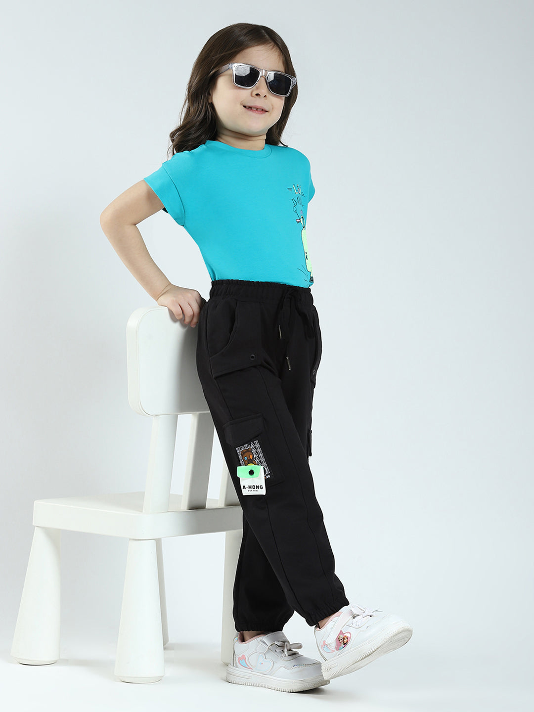 Girls Black Solid Regular Fit Lower