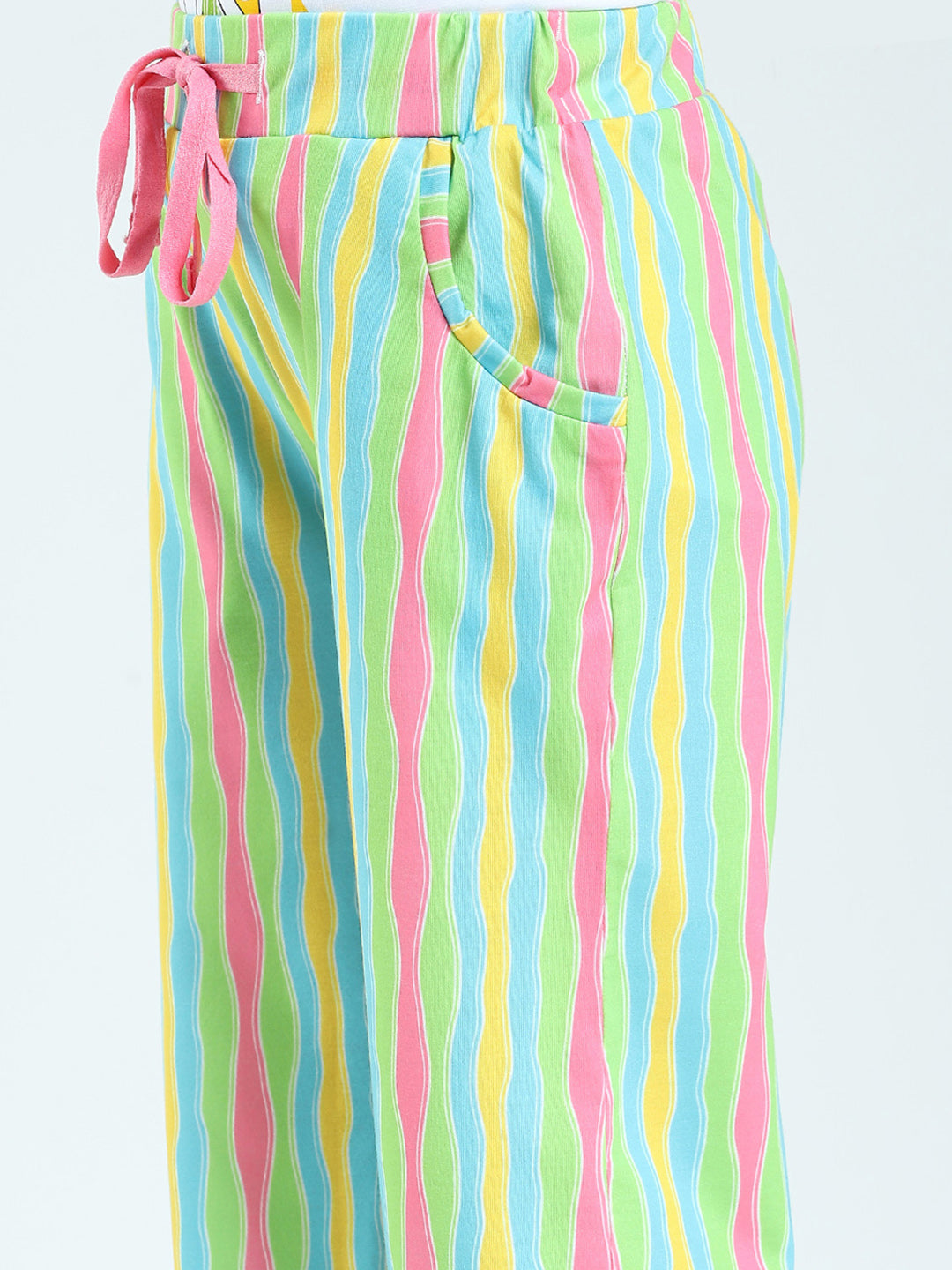 Girls White Printed Round Neck Half Sleeve Lower Set