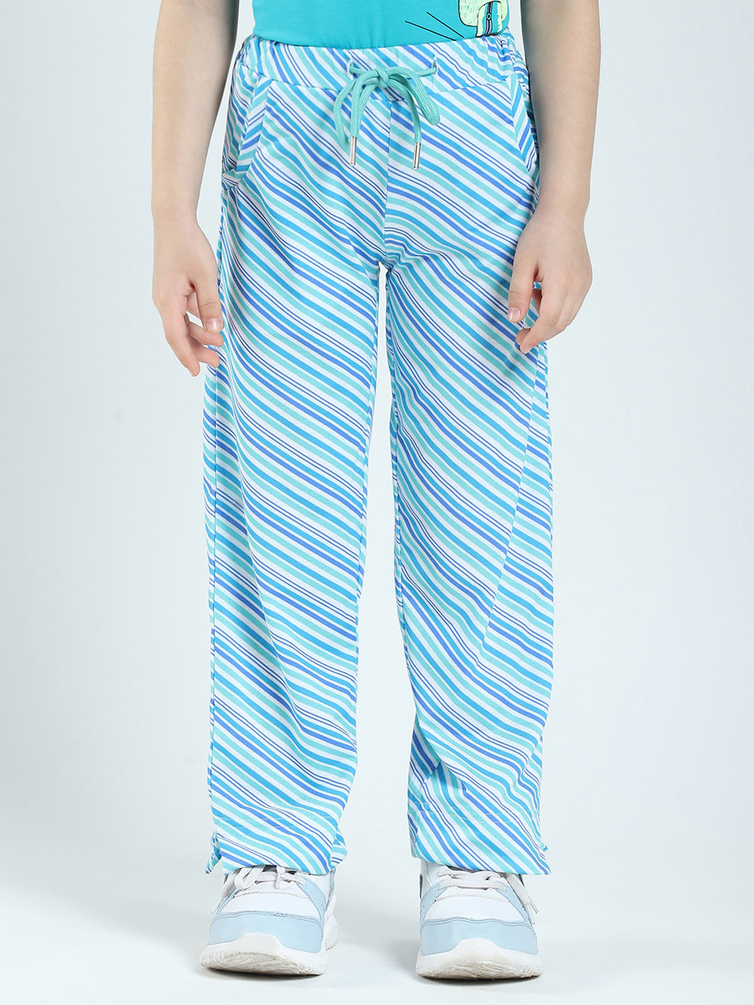 Girls Green Printed Round Neck Half Sleeve Lower Set