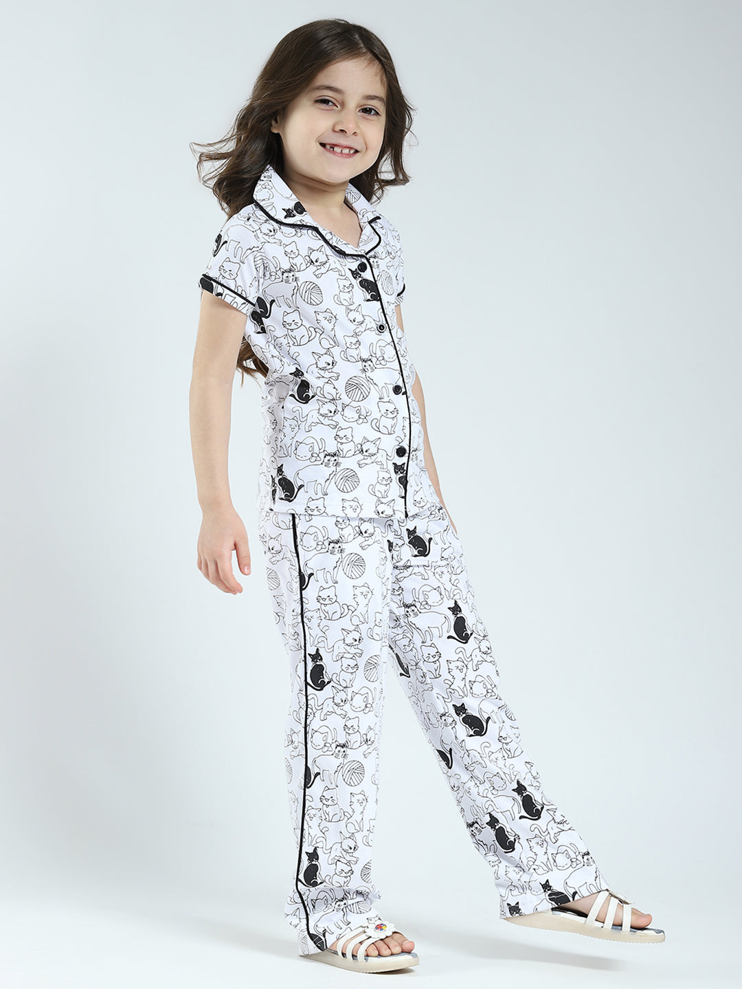 Girls White Printed Collar Half Sleeve Lower Set