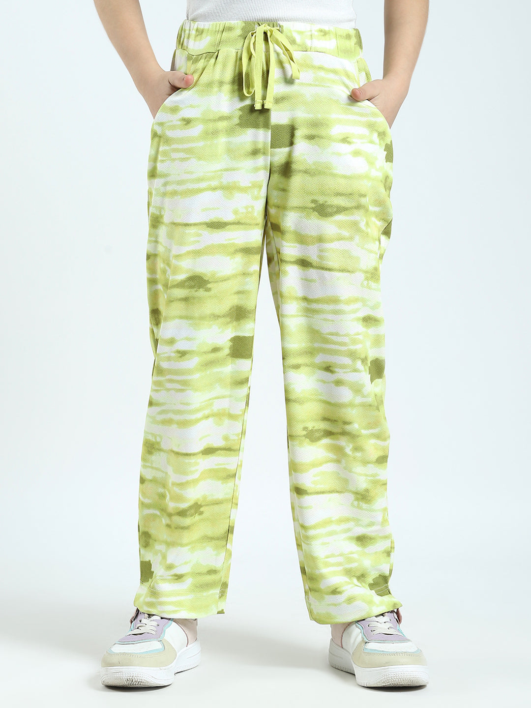 Girls Green Printed Round Neck Half Sleeve Cords Set