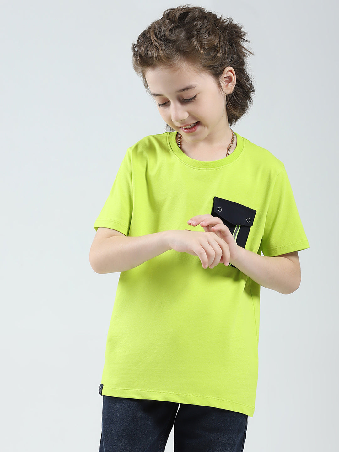 Boys Green Solid Round Neck Half Sleeve T-Shirt