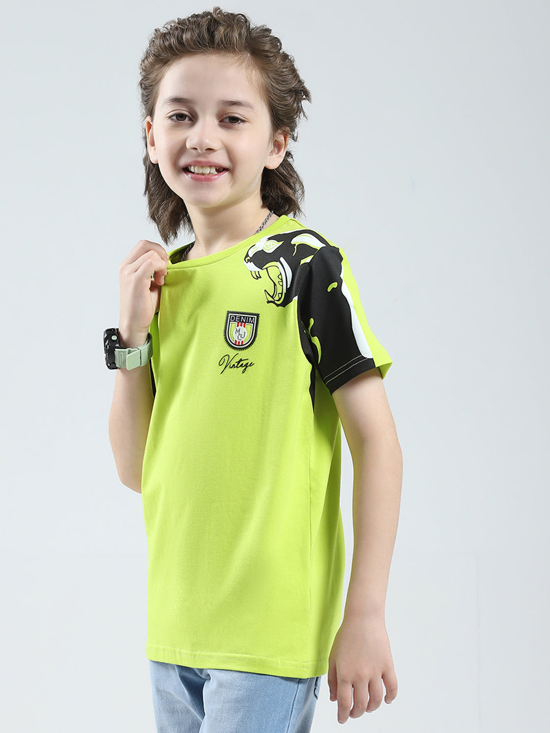 Boys Green Self Design Round Neck Half Sleeve T-Shirt