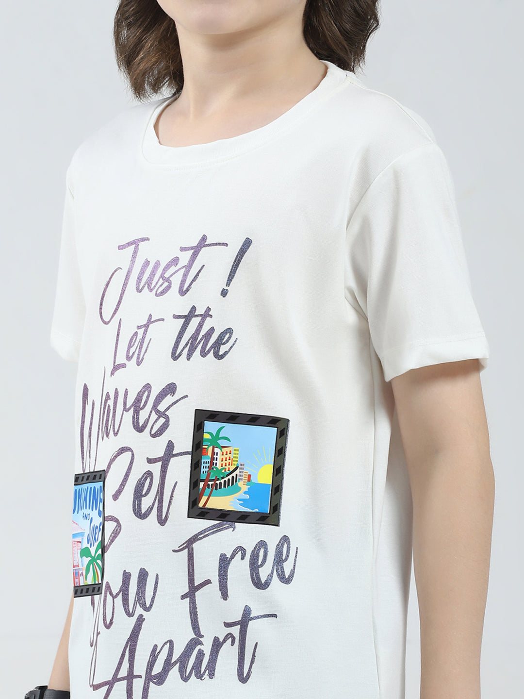 Boys White Printed Round Neck Half Sleeve T-Shirt