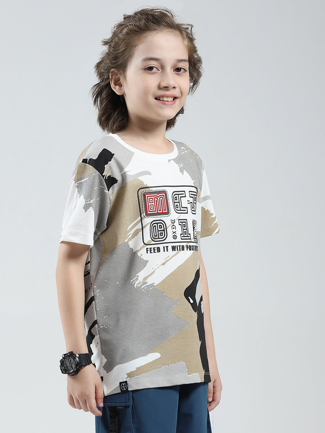 Boys White Printed Round Neck Half Sleeve T-Shirt