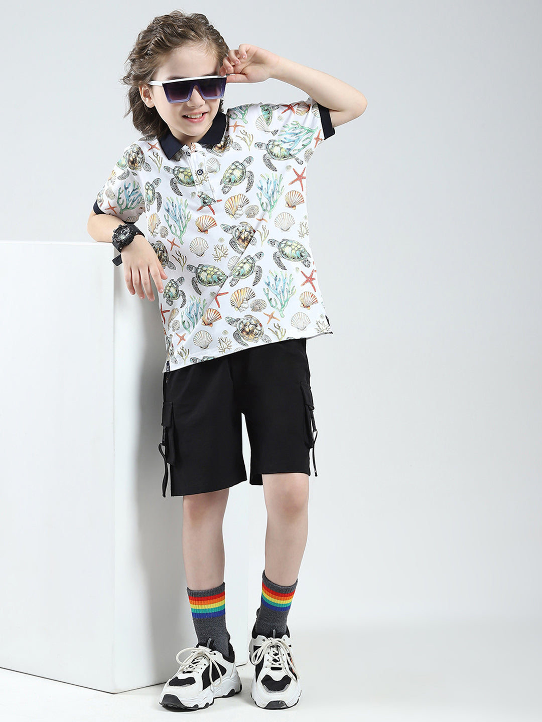 Boys White Printed Collar Half Sleeve T-Shirt