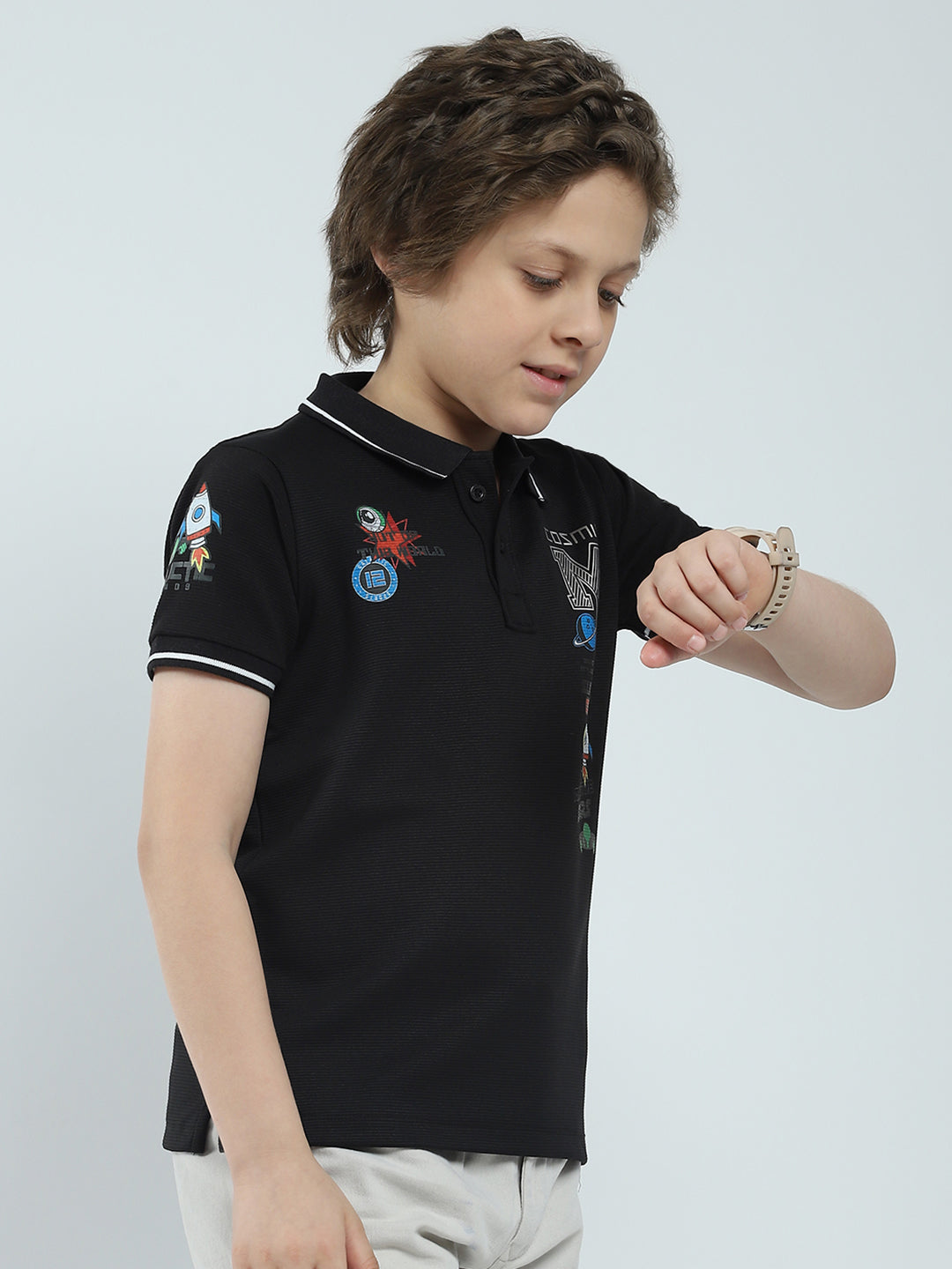 Boys Black Printed Collar Half Sleeve T-Shirt