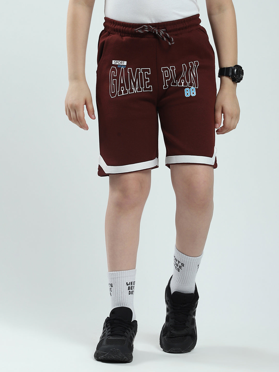 Boys Maroon Printed Regular Fit Bermuda