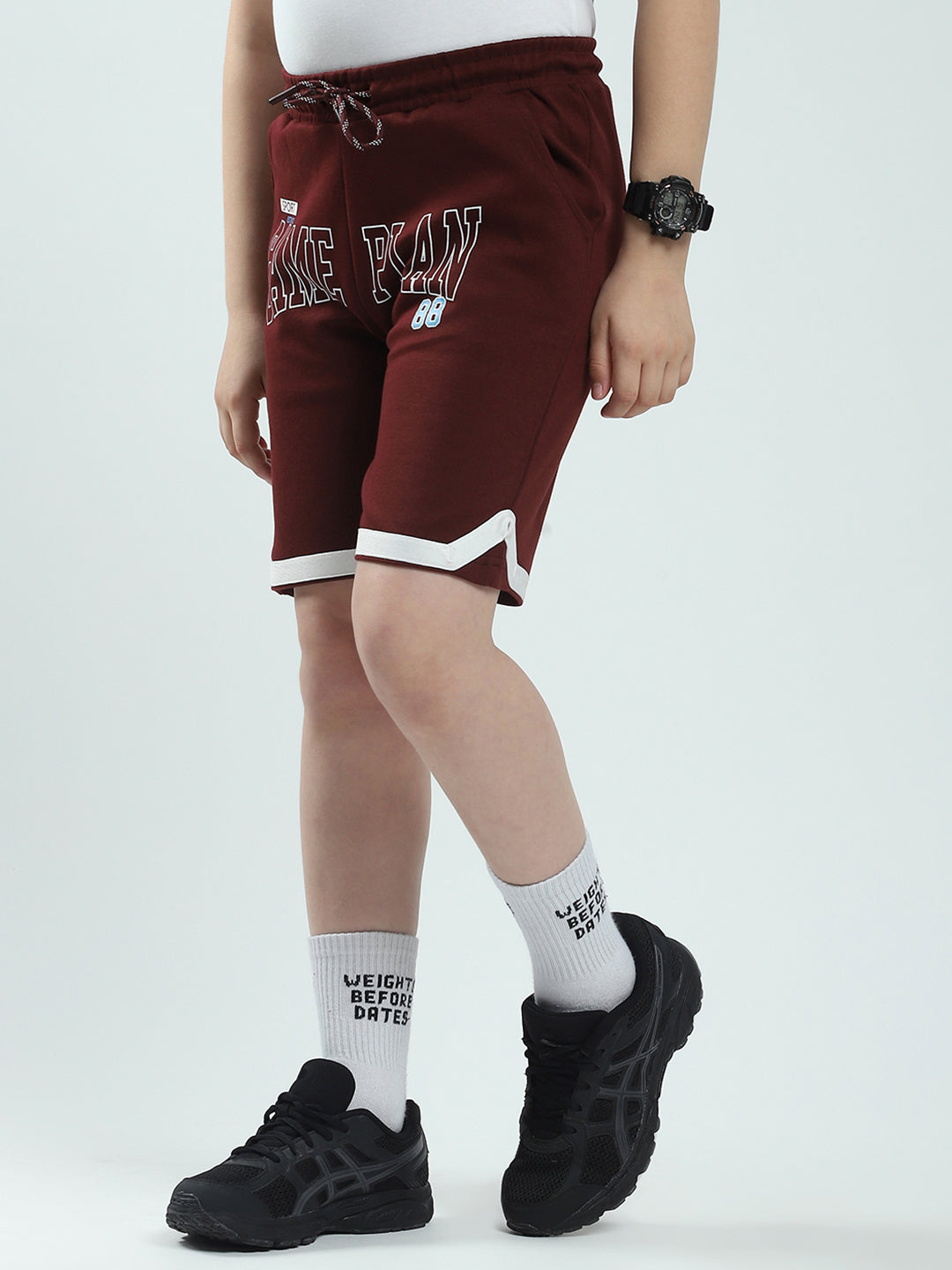 Boys Maroon Printed Regular Fit Bermuda