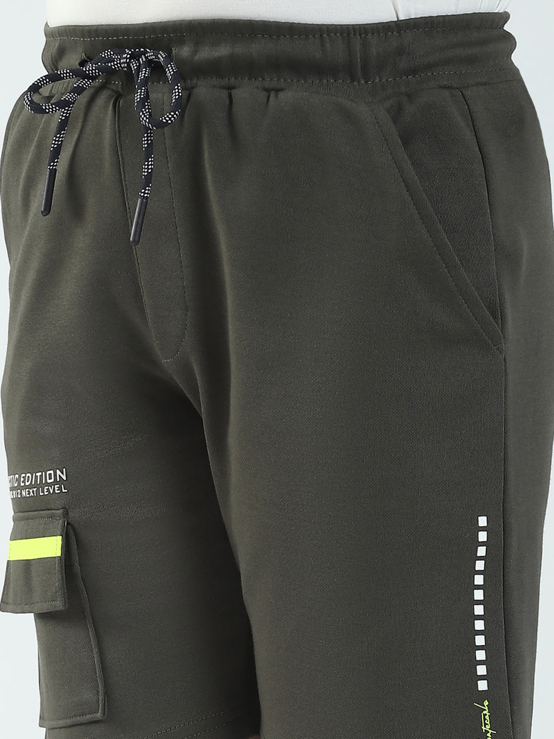 Boys Olive Printed Regular Fit Bermuda