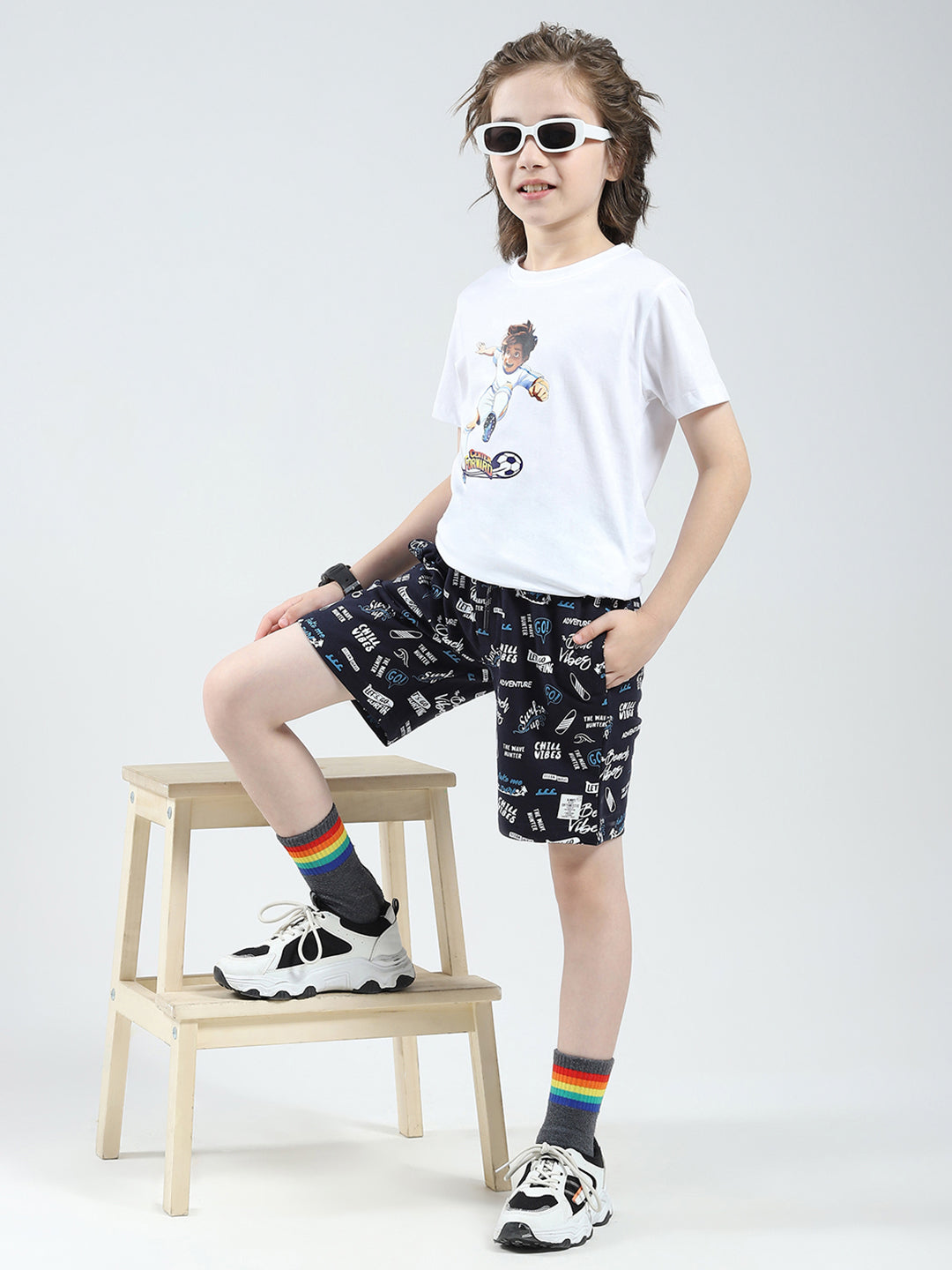 Boys Navy Blue Printed Regular Fit Bermuda