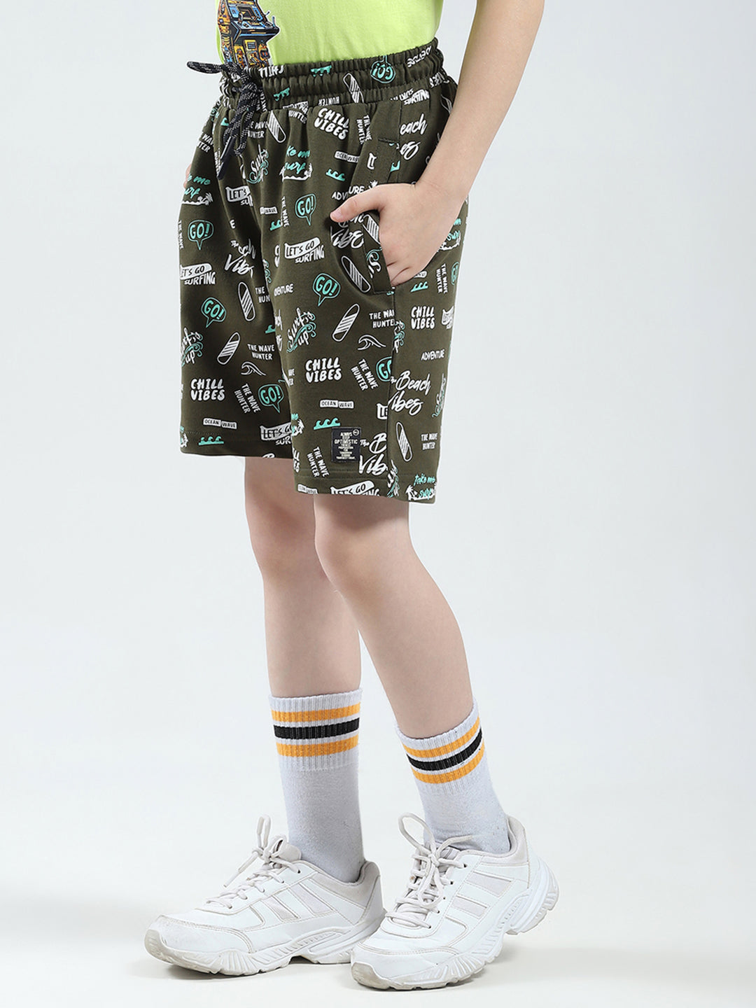 Boys Olive Printed Regular Fit Bermuda