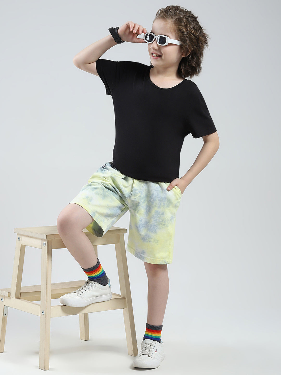 Boys Yellow Printed Regular Fit Bermuda