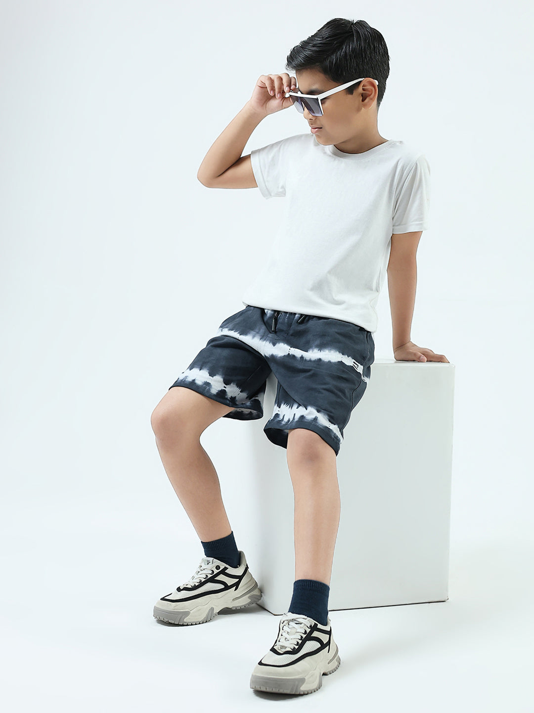 Boys Grey Printed Regular Fit Bermuda