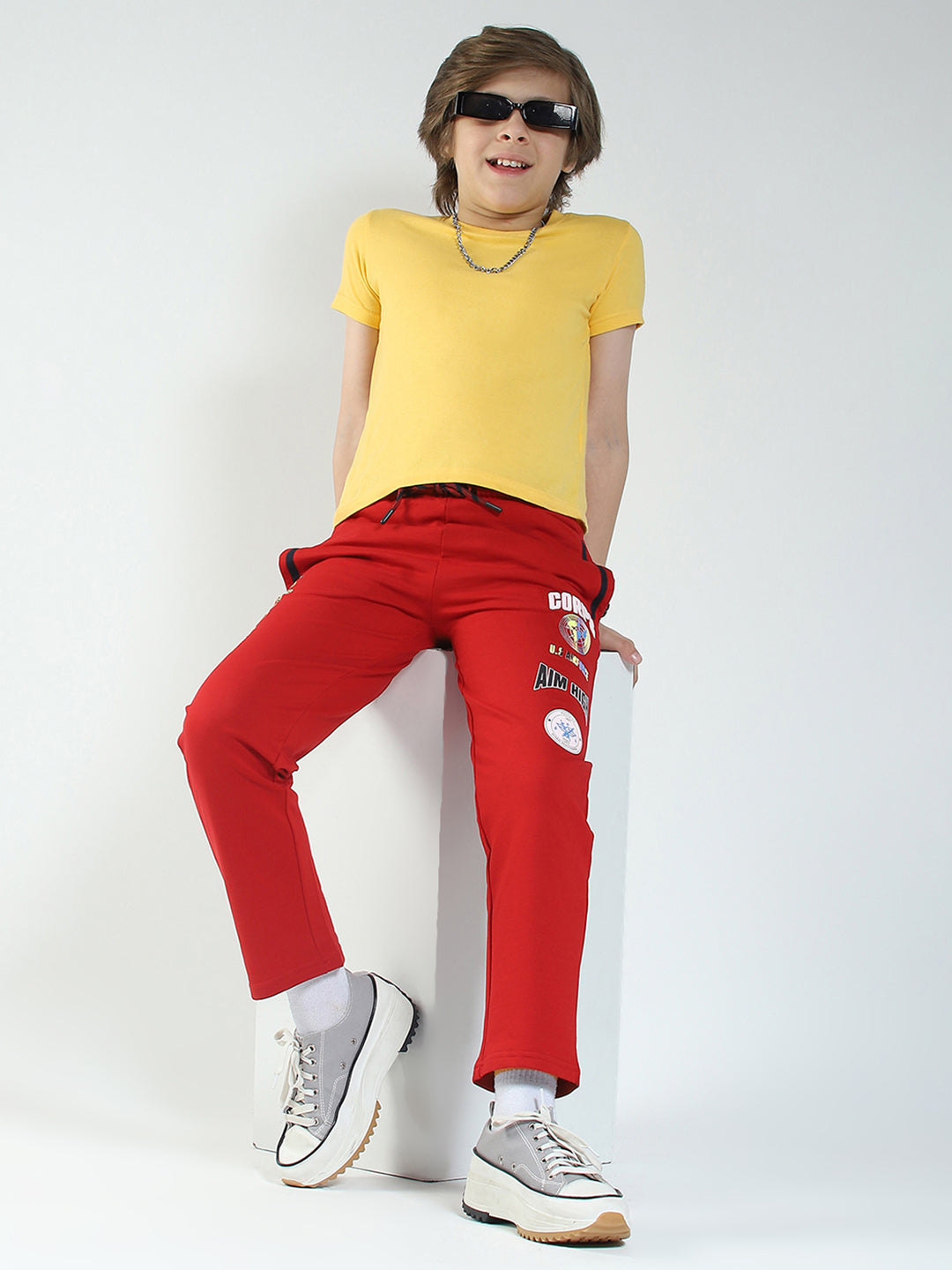 Boys Red Solid Regular Fit Lower