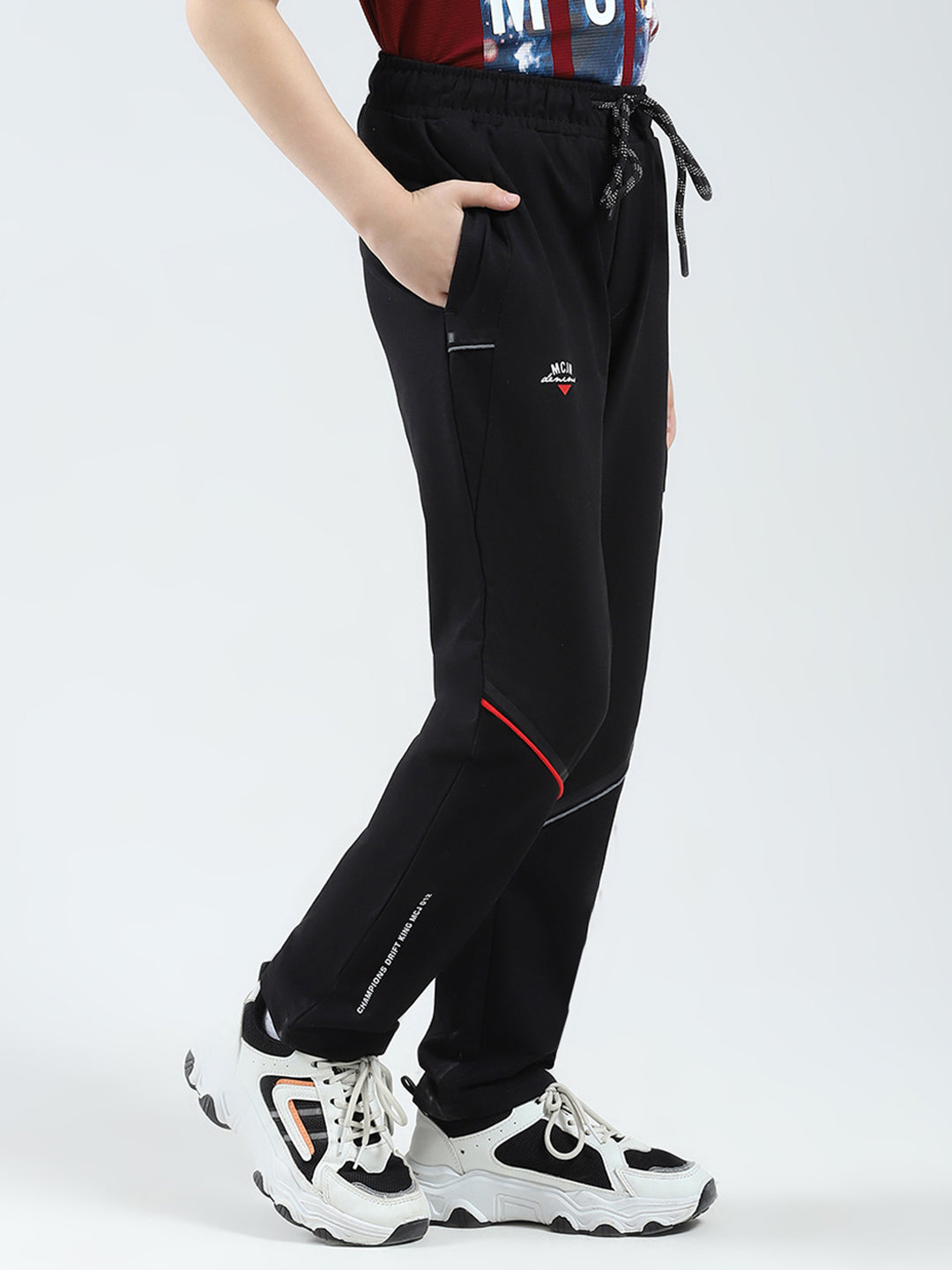 Boys Black Printed Regular Fit Lower