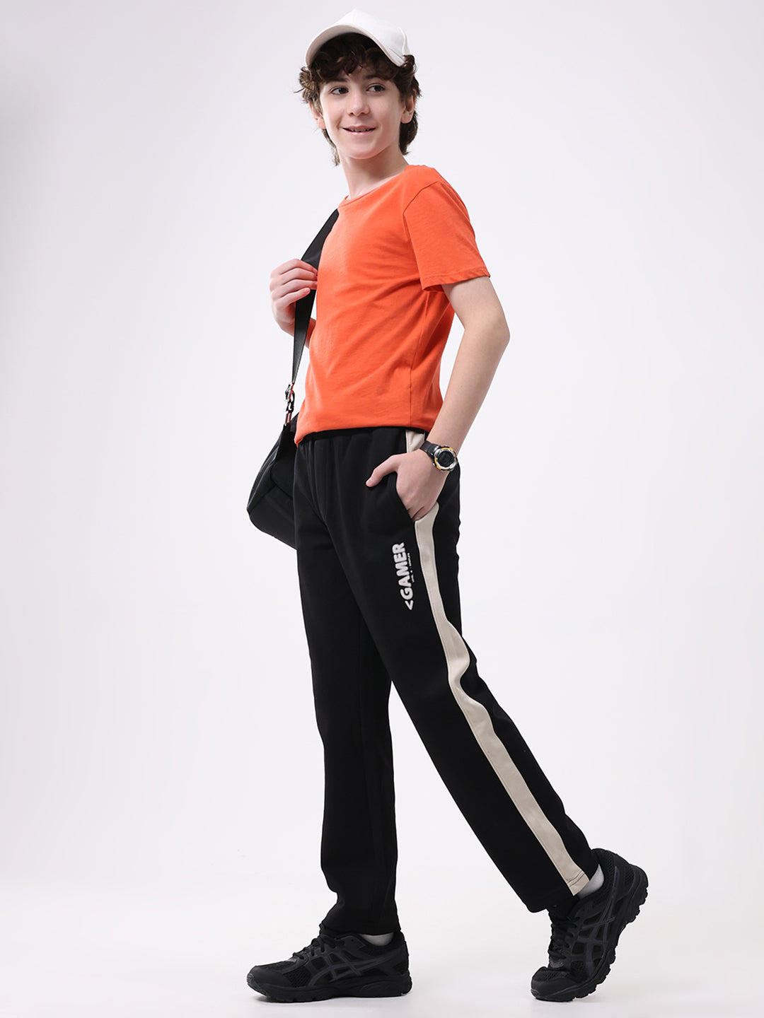 Boys Black Printed Regular Fit Lower