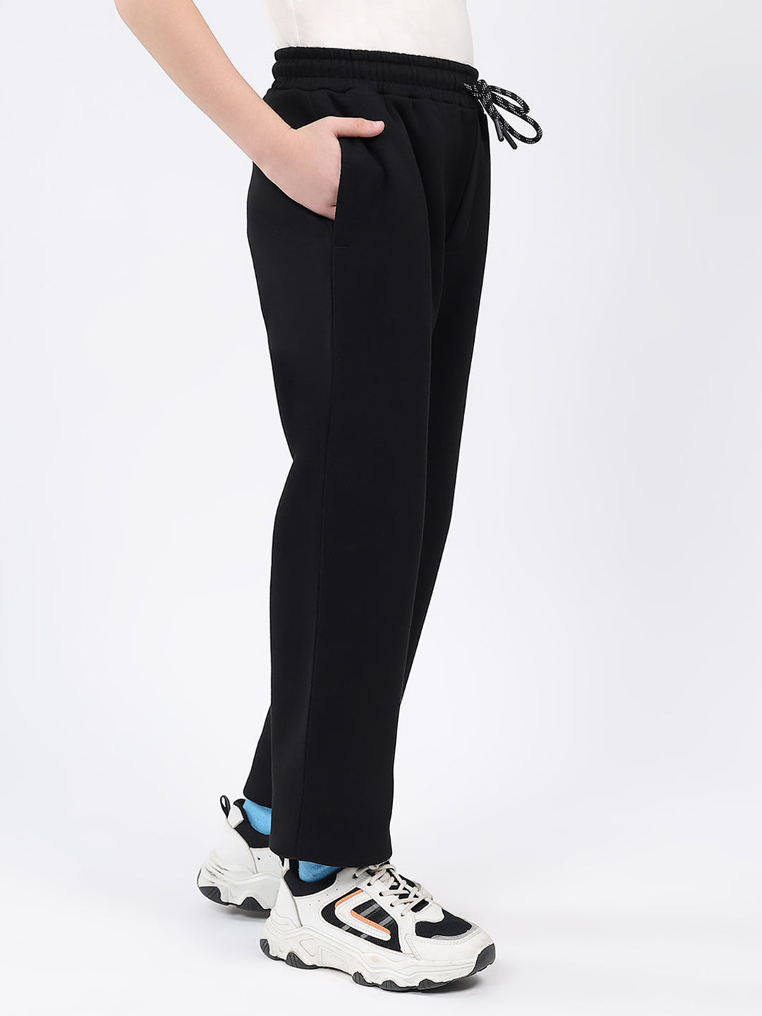 Boys Black Solid Regular Fit Lower