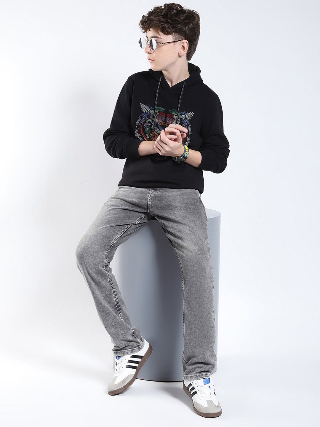 Boys Black Printed Hooded Full Sleeve Sweatshirt