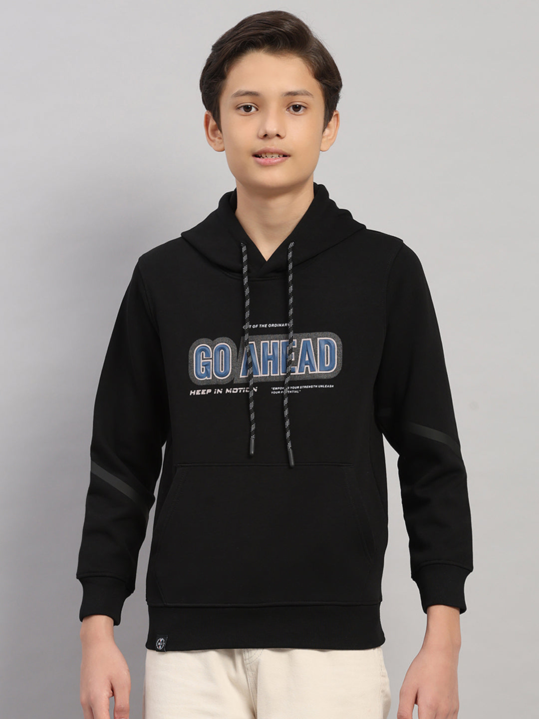 Boys Black Printed Round Neck Full Sleeve Sweatshirt