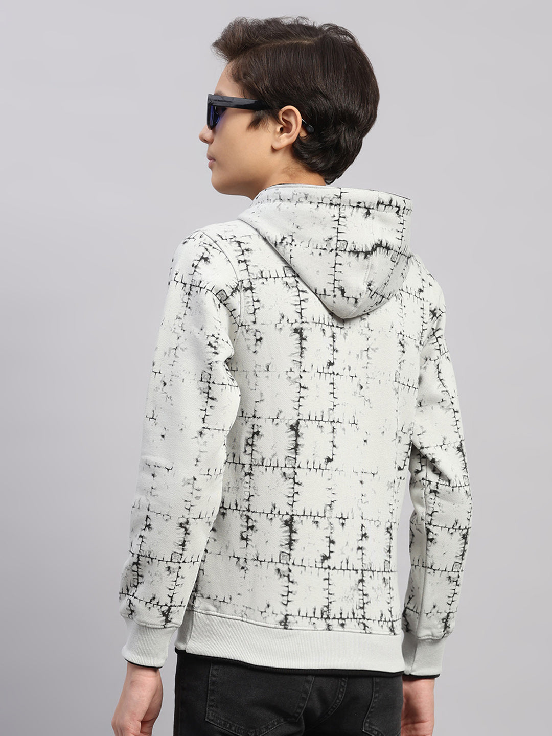 Boys Grey Printed Round Neck Full Sleeve Sweatshirt