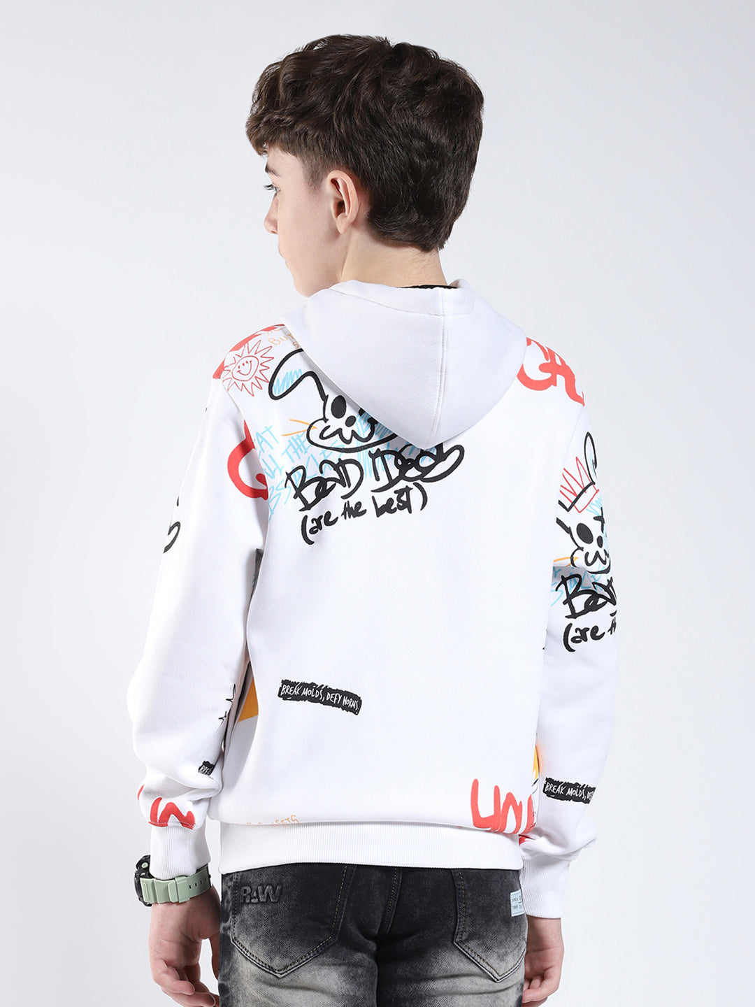 Boys Off White Printed Hooded Full Sleeve Sweatshirt