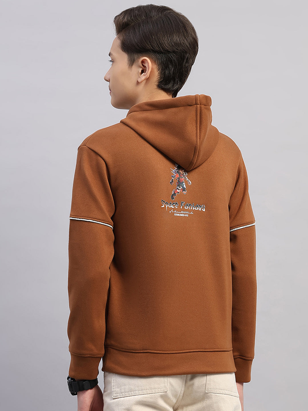 Boys Brown Printed Round Neck Full Sleeve Sweatshirt