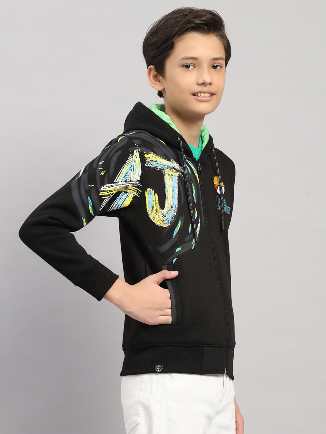 Boys Black Printed Hooded Full Sleeve Sweatshirt