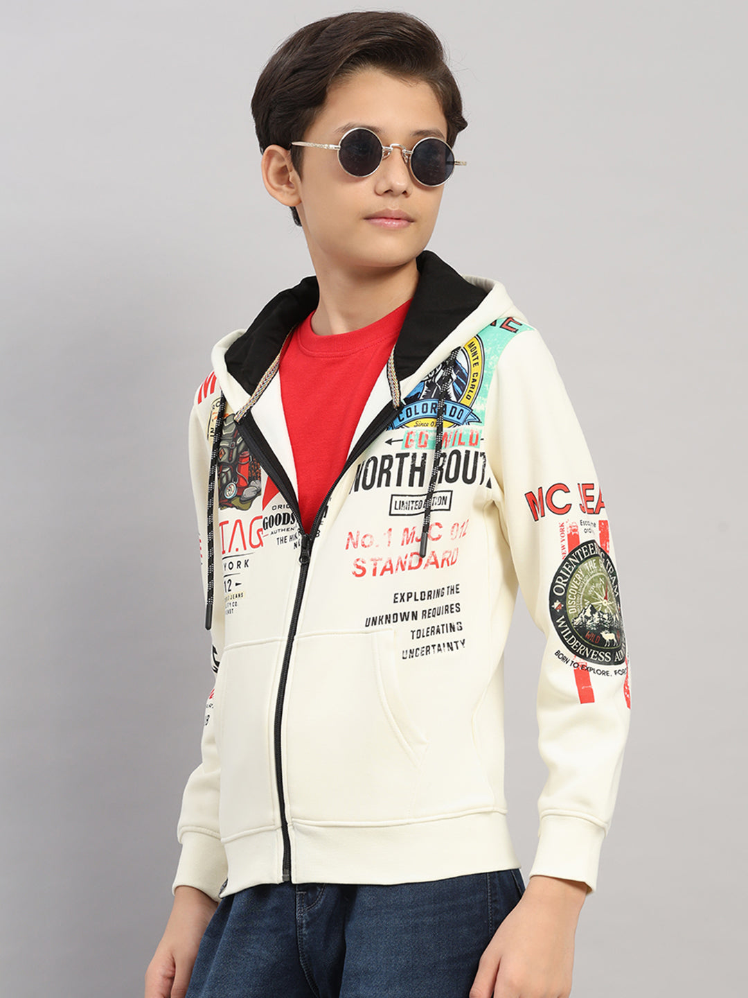 Boys Cream Printed Hooded Full Sleeve Sweatshirt