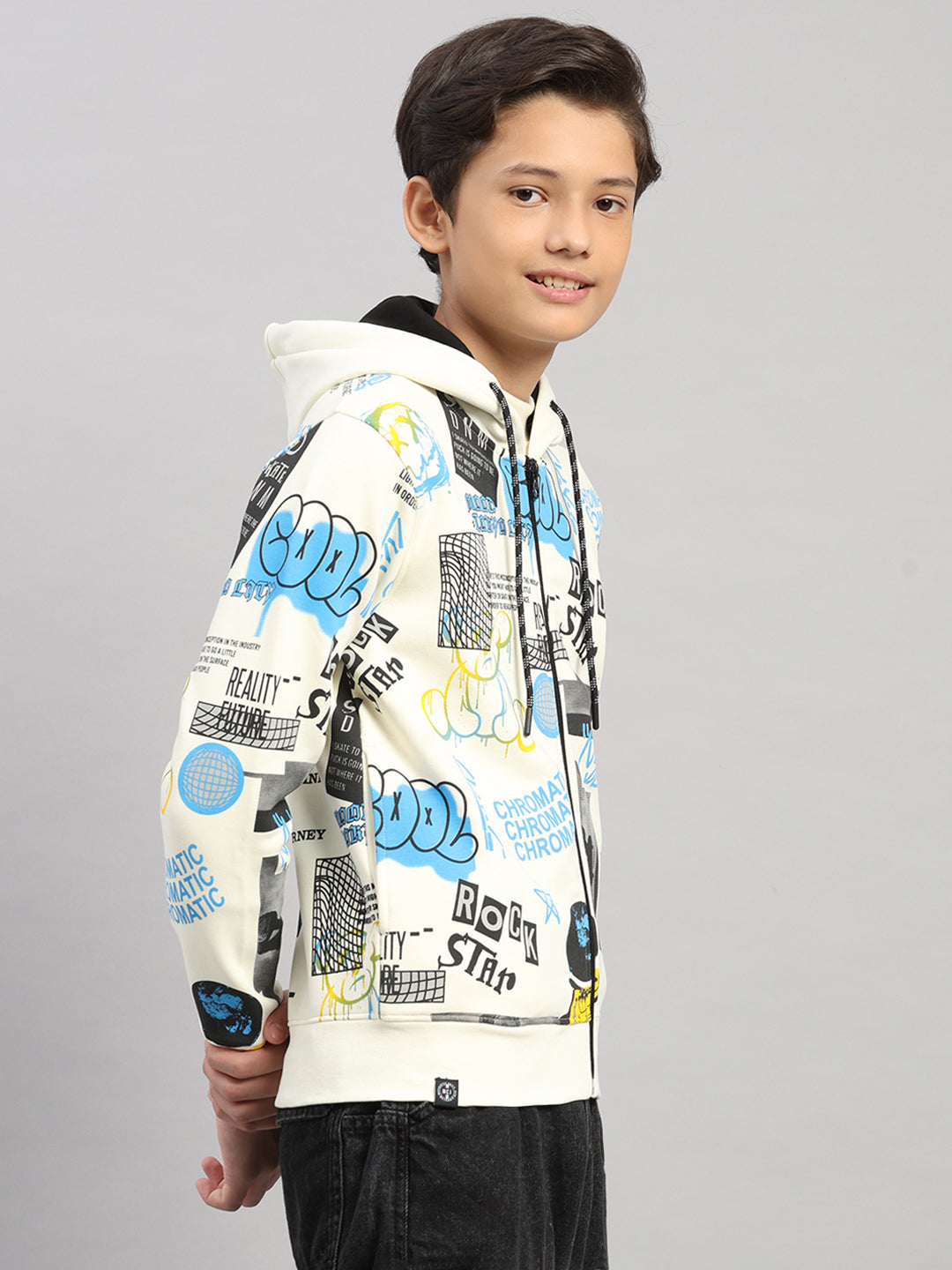 Boys Cream Printed Hooded Full Sleeve Sweatshirt