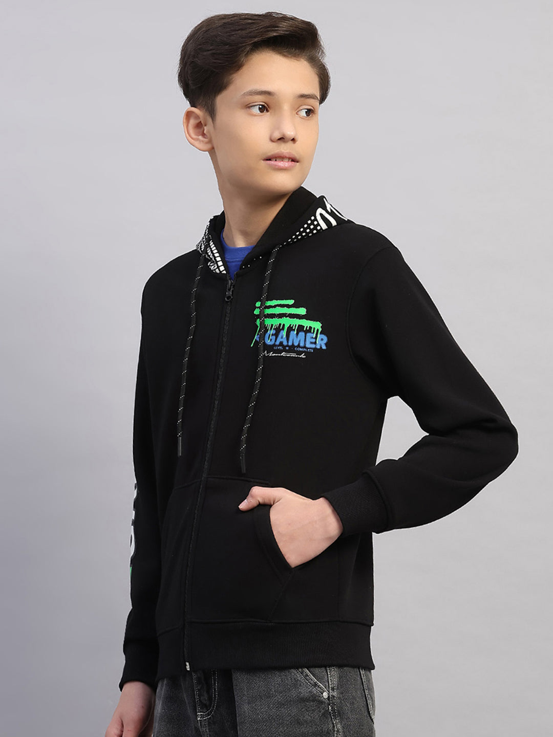 Boys Black Printed Hooded Full Sleeve Sweatshirt