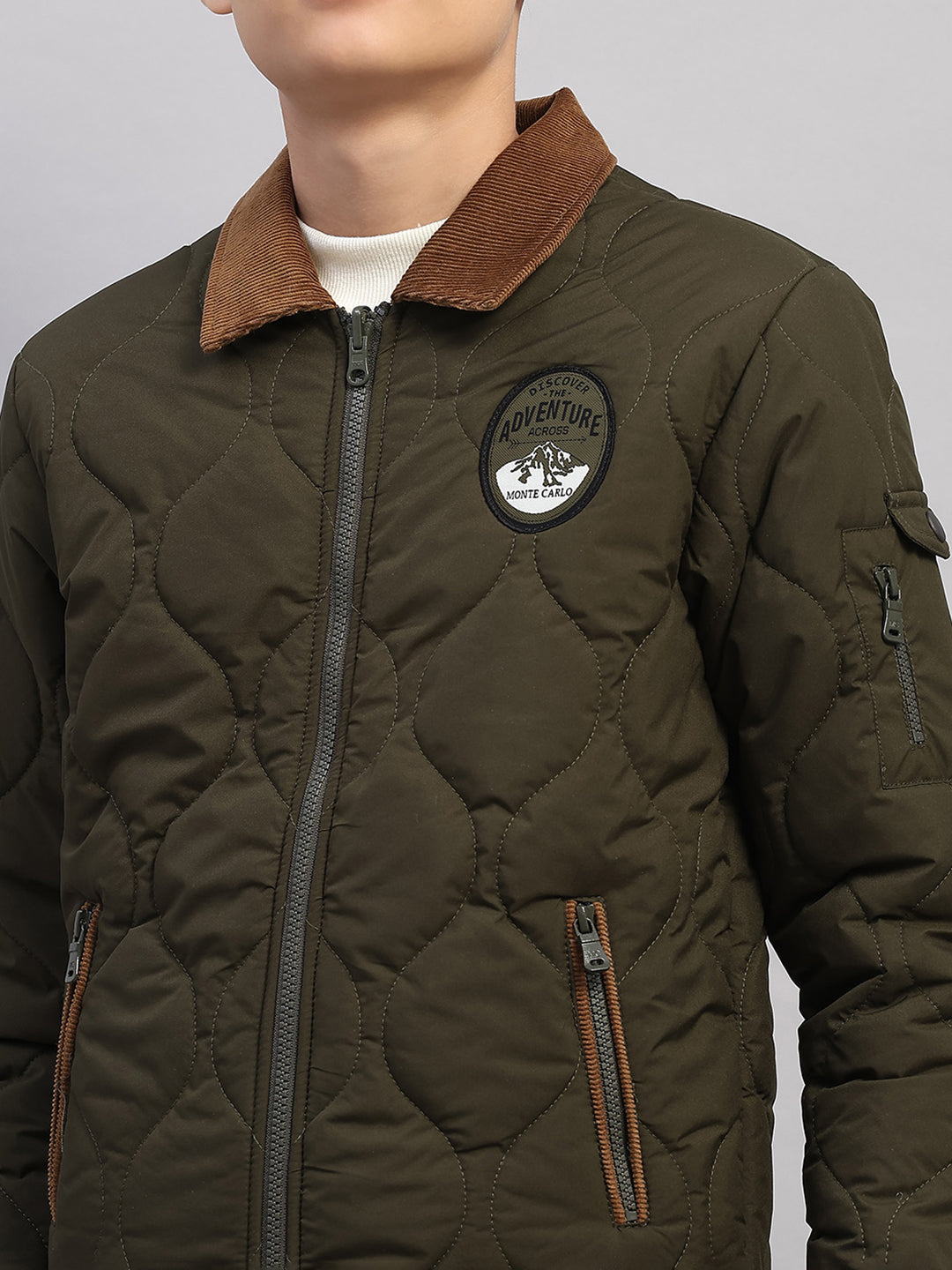 Boys Olive Solid Collar Full Sleeve Reversible Shacket