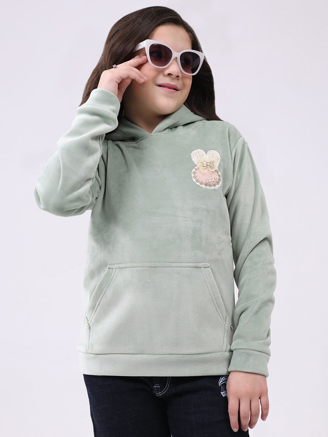 Girls Green Solid Hooded Full Sleeve Sweatshirt