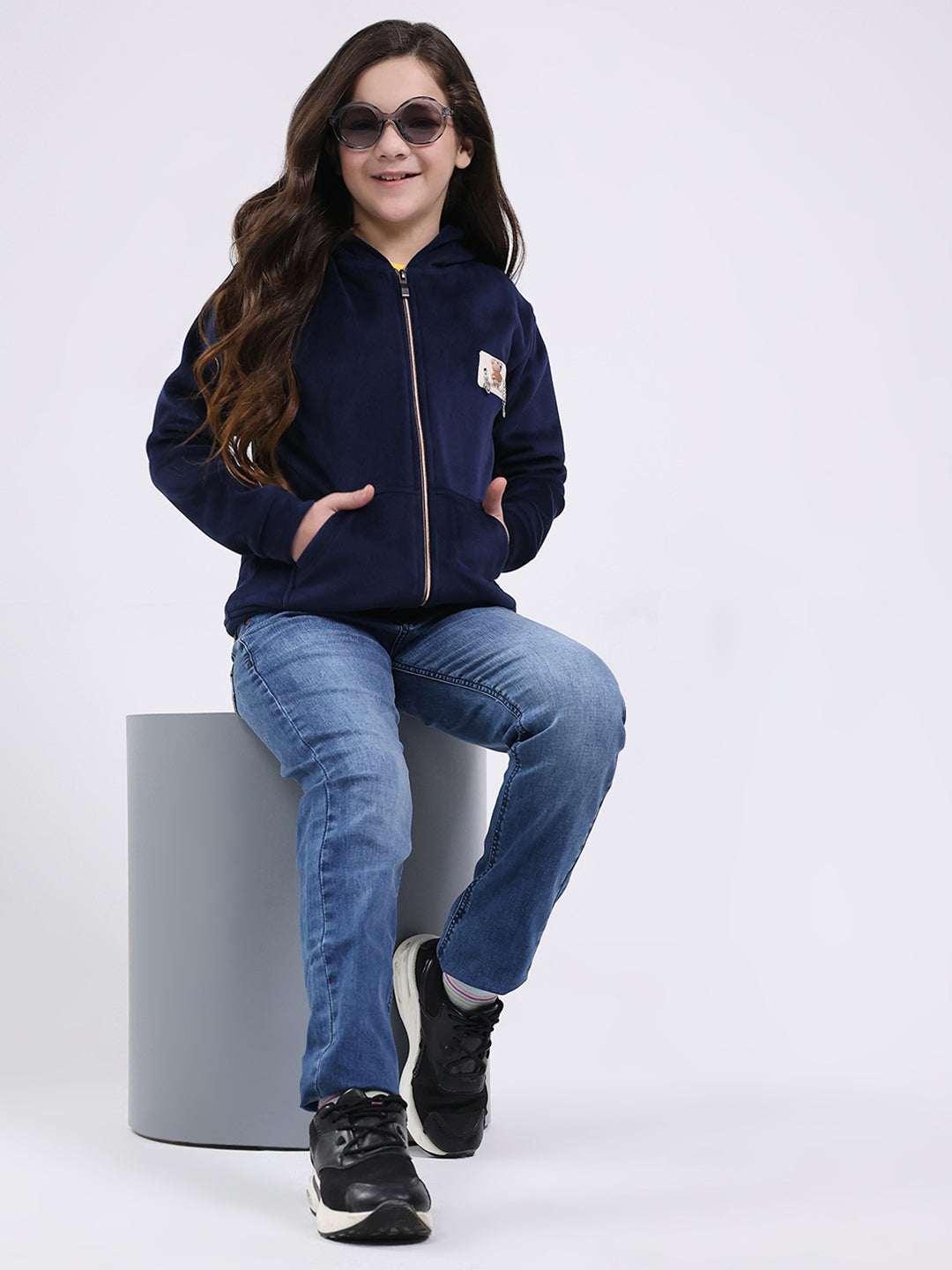 Girls Navy Blue Printed Hooded Full Sleeve Sweatshirt