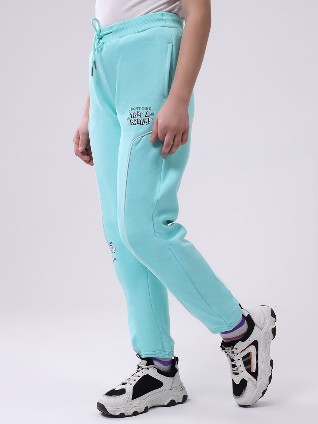Girls Green Solid Regular Fit Lower