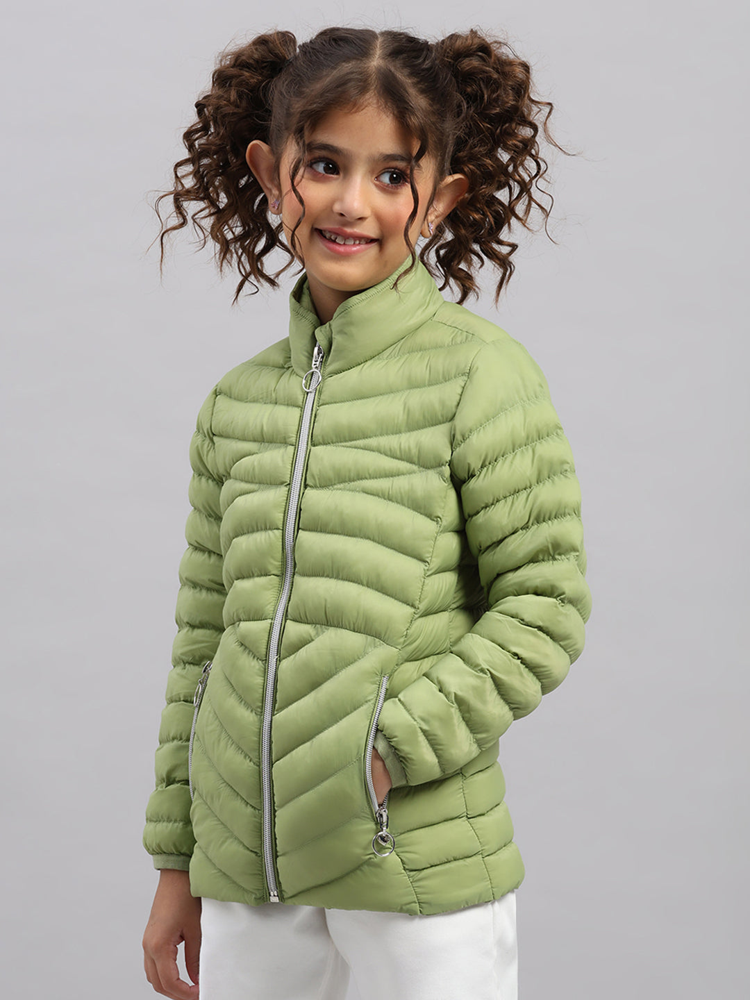Girls Green Solid Collar Full Sleeve Jacket