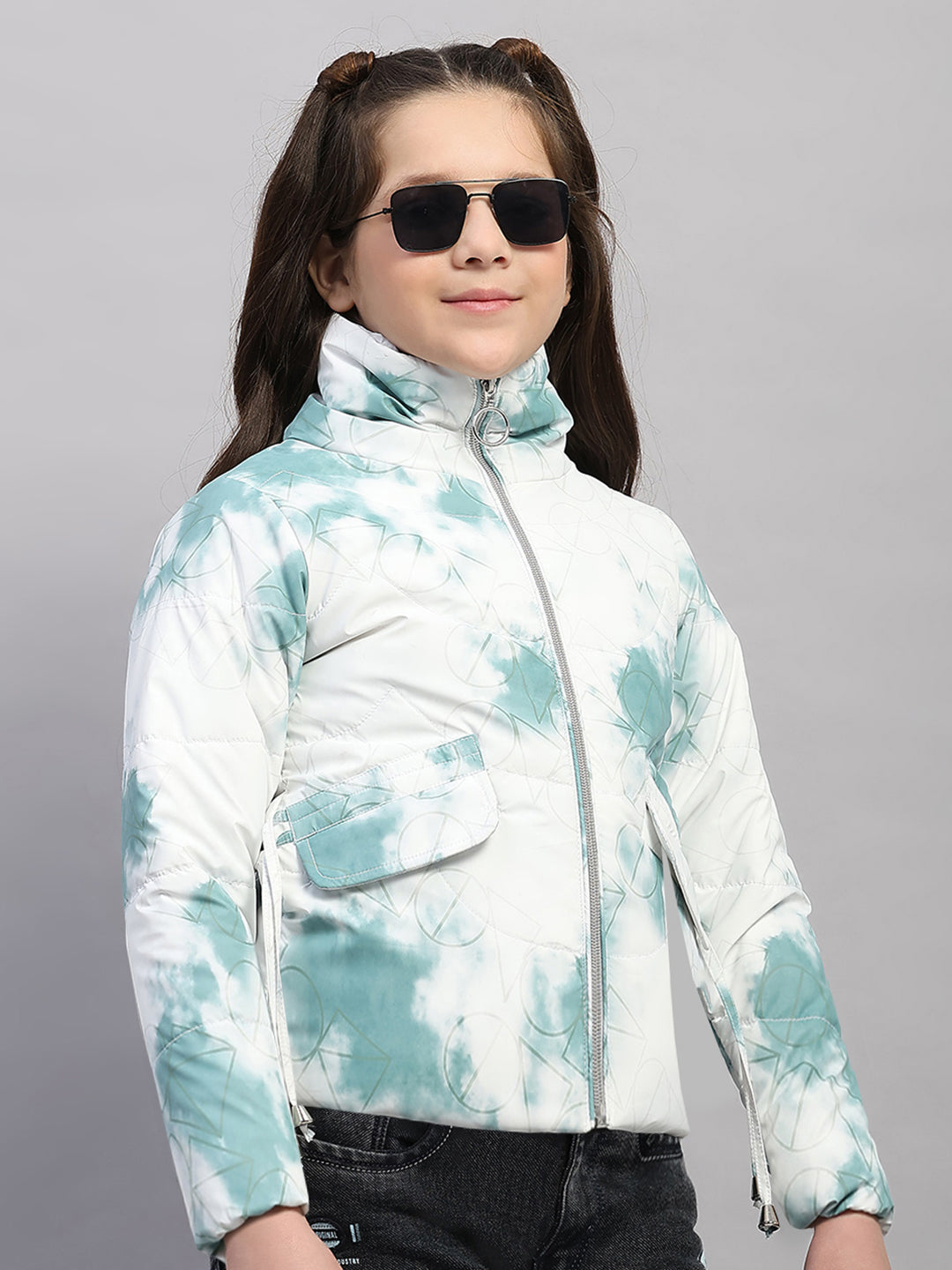 Girls Green Printed Collar Full Sleeve Jacket