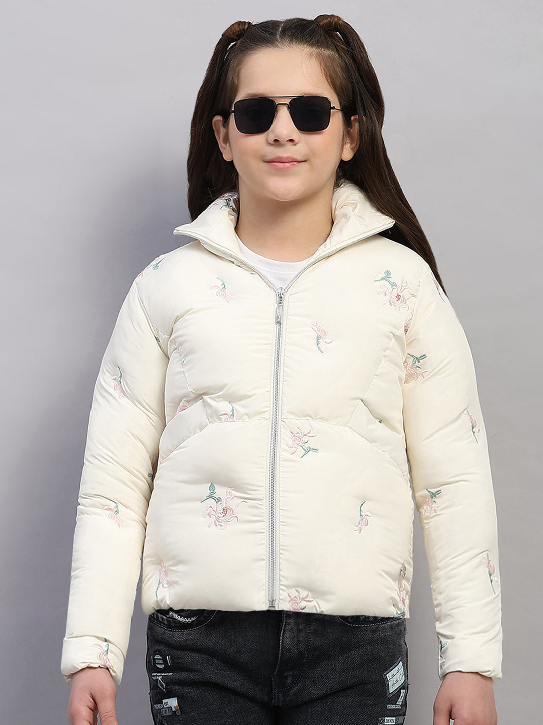 Girls Off White Embroidered Collar Full Sleeve Jacket