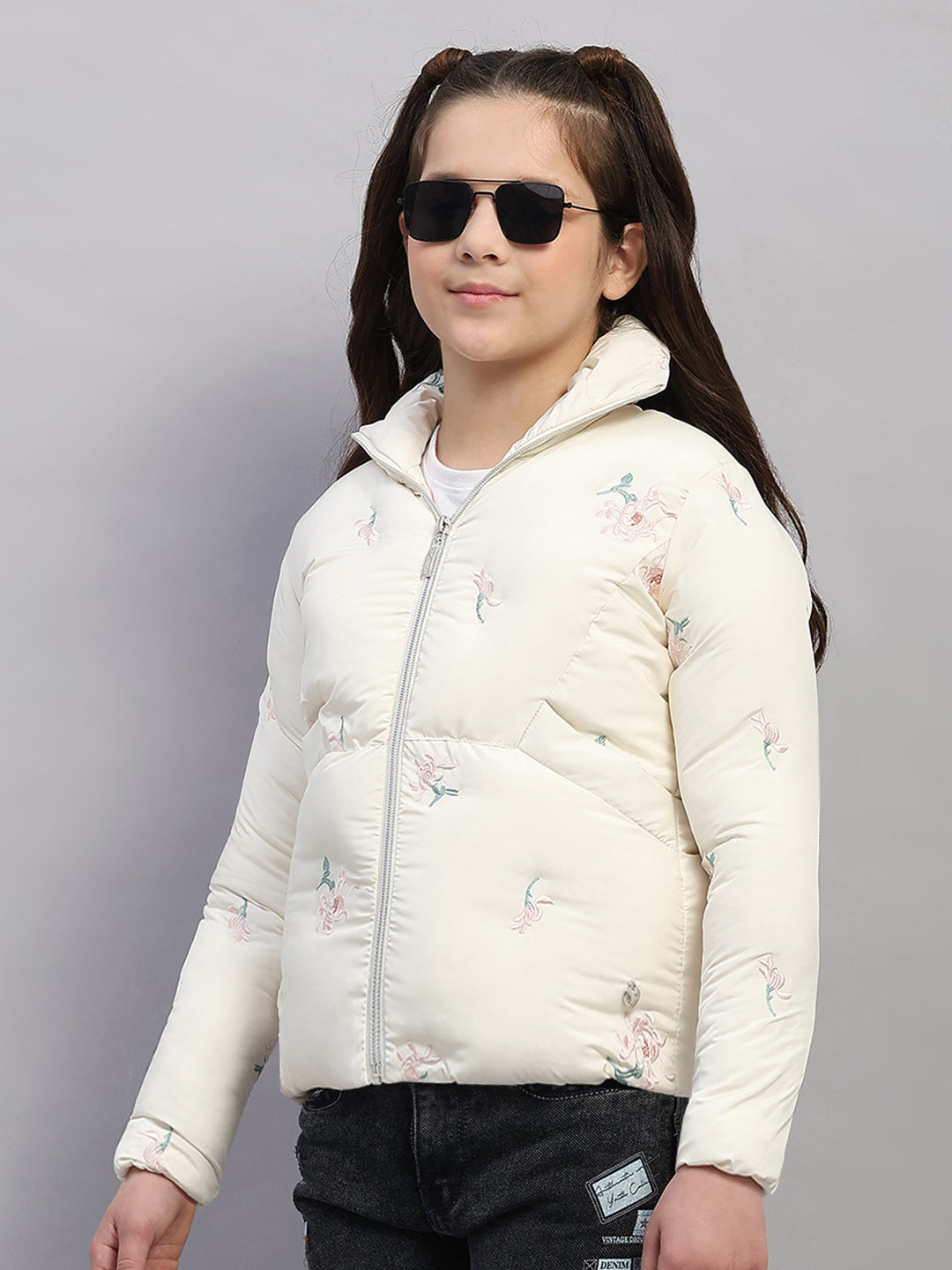 Girls Off White Embroidered Collar Full Sleeve Jacket