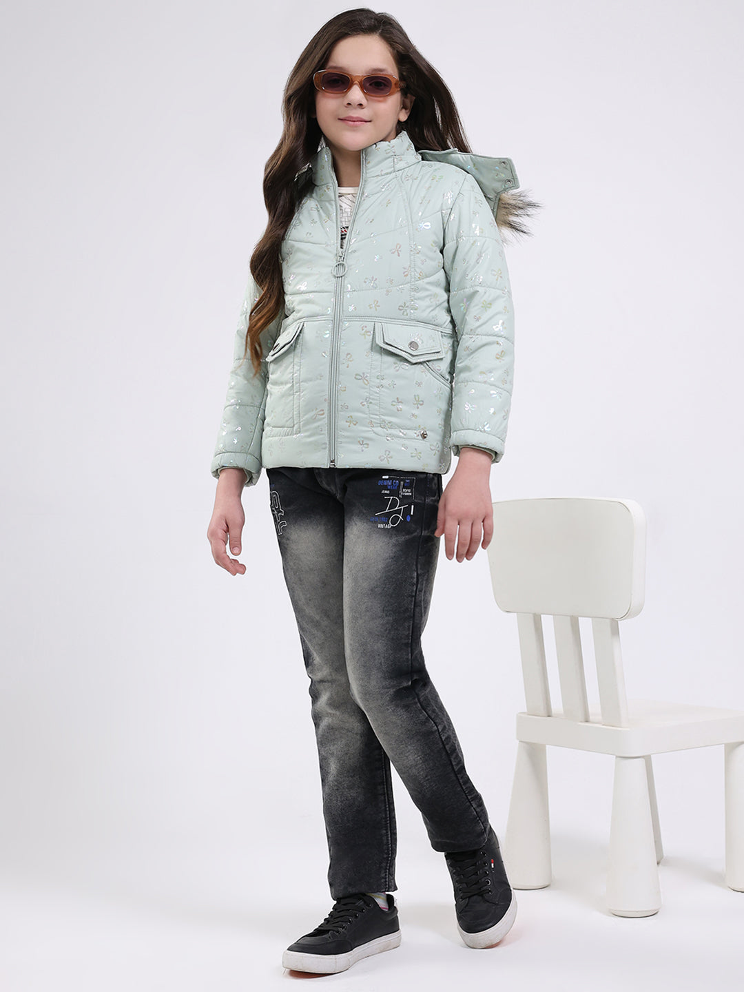 Girls Green Printed Hooded Full Sleeve Jacket