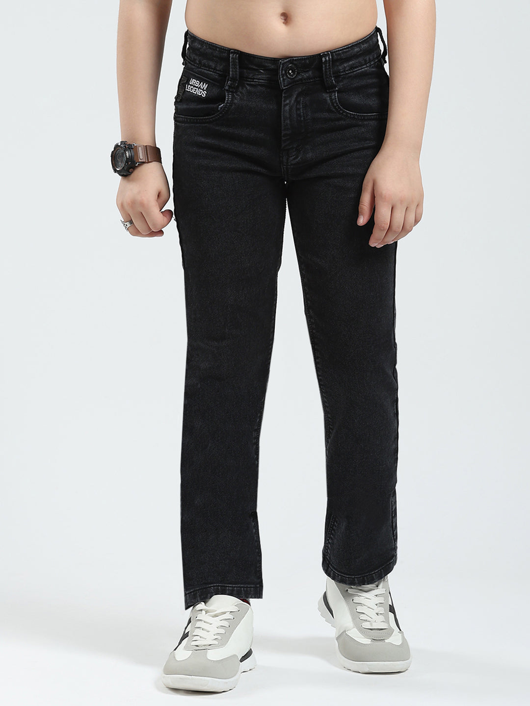Boys Black Solid Straight Fit Denim